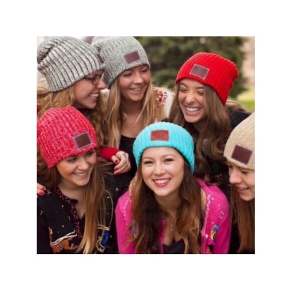Love Your Melon OS Red Blue White Chunky Knit Slouchy Beanie Hat main image 6